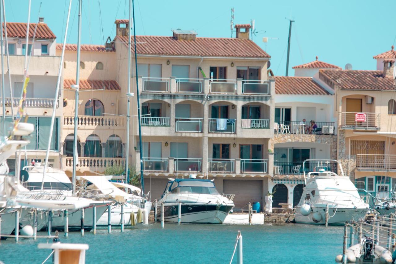 Ferienwohnung Edificio La Sardana Empuriabrava Exterior foto