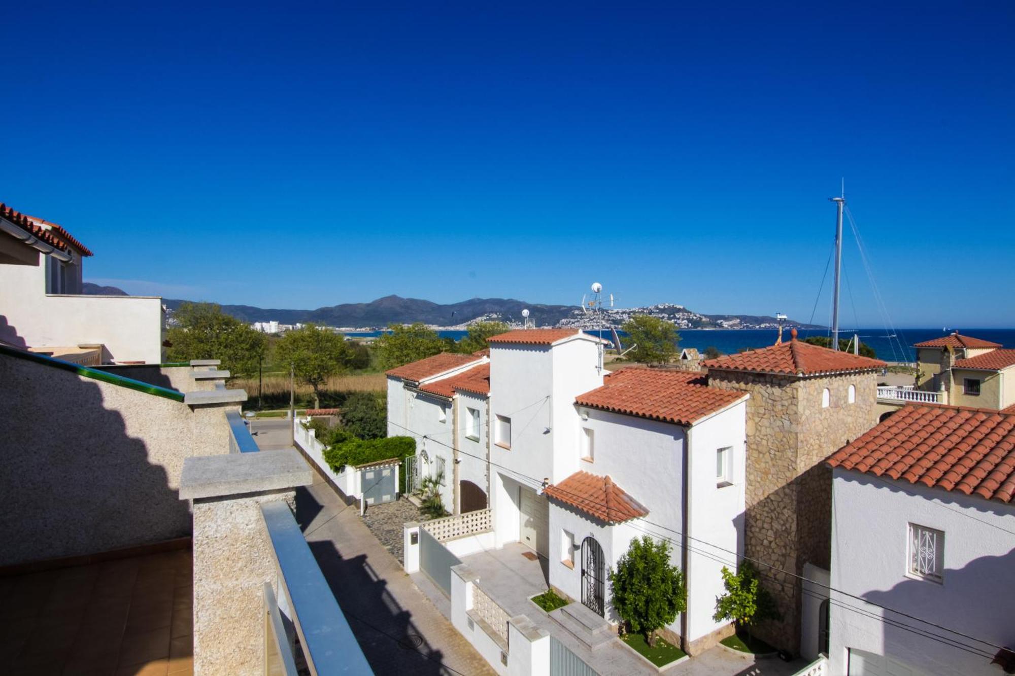 Ferienwohnung Edificio La Sardana Empuriabrava Exterior foto